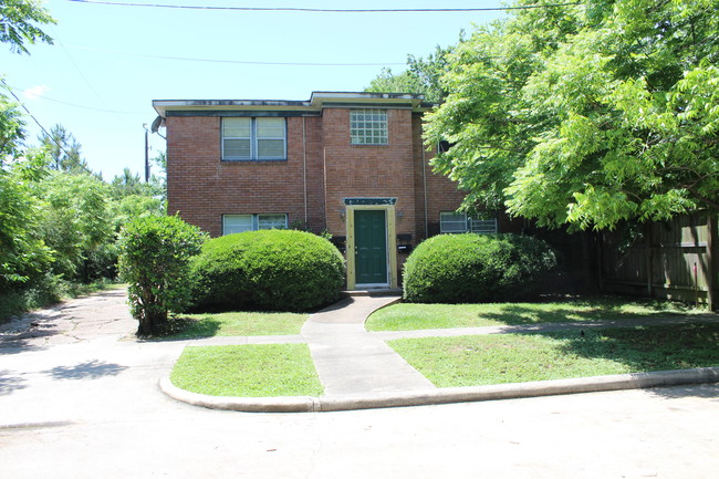 4610 Yupon - Yupon St Apartments