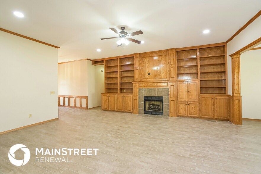 Building Photo - 2817 Asheforde Oaks Blvd