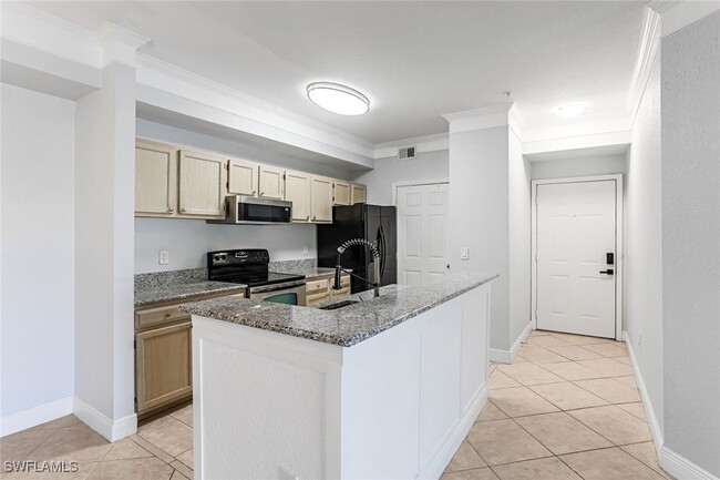 Building Photo - 11550 Villa Grand
