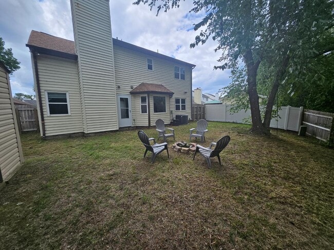 Building Photo - 1036 Glen Willow Dr