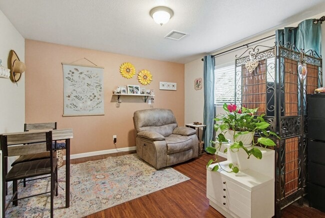 Building Photo - Beautifully Maintained Single-Level Home in La Mesa — 3 Bed / 2 Bath | 1,627 Sq Ft