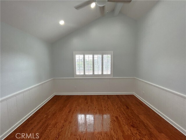 Building Photo - 3130 Oakcrest Dr