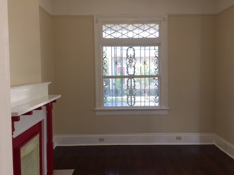 Building Photo - 1729 Burdette St