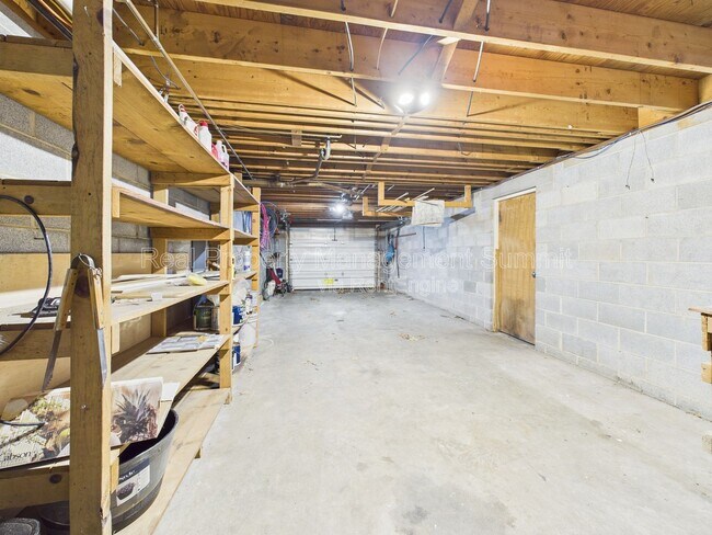 Building Photo - 1508 Chesley Pl