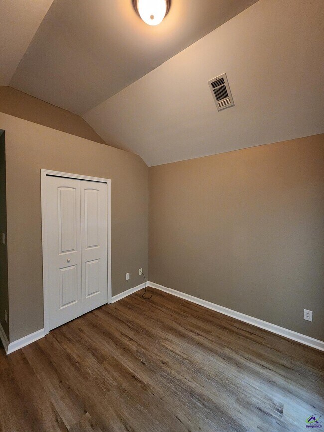 Building Photo - 103 Haven Way