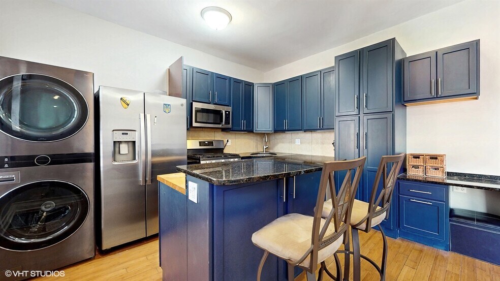 Building Photo - 5113 S Woodlawn Ave