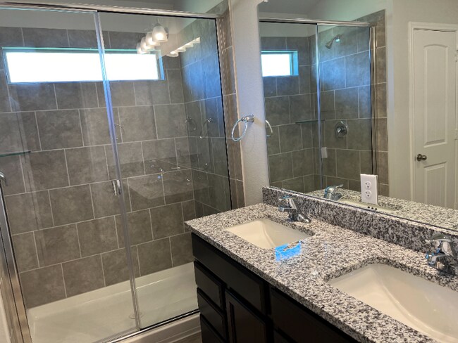Building Photo - 5713 Berkley Heights Dr
