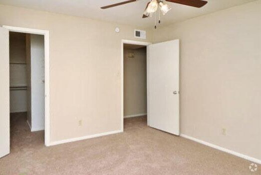 Building Photo - 6125 E Wonsley Dr