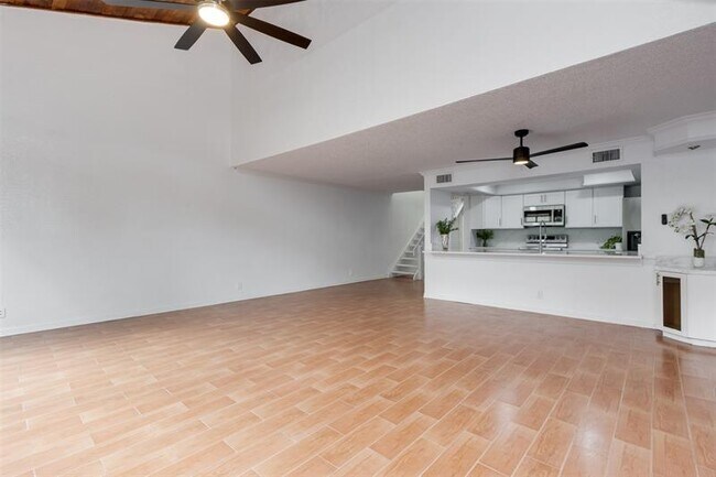 Building Photo - 7950 NW 11th Ct