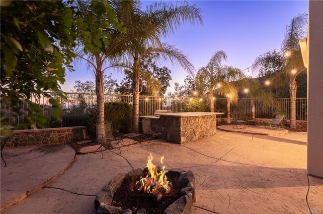 Building Photo - FOR LEASE! Greer Ranch Home | 4 Bed, 3 Bat...