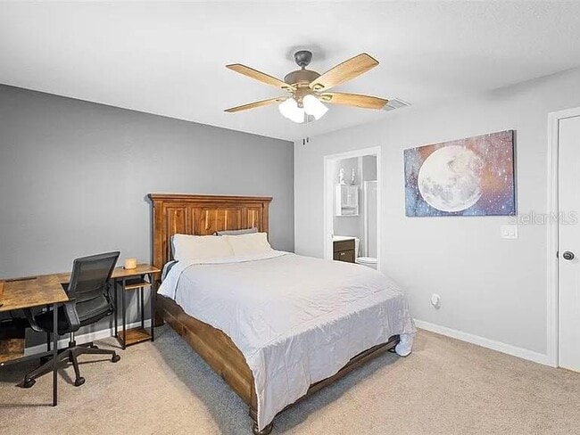 Building Photo - 635 Belgrove St