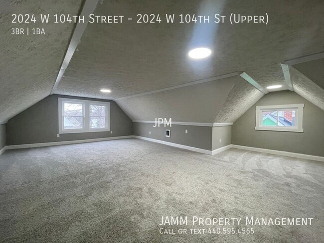 Building Photo - PRIME 3 bedroom Apartment Near Edgewater B...