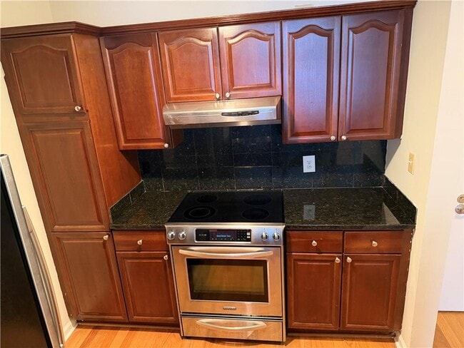 Building Photo - 2511 River Green Dr NW