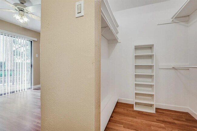 Building Photo - 4573 N O Connor Rd