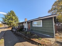 Building Photo - Well Maintained Duplex Unit in Bremerton, Available MARCH 15TH