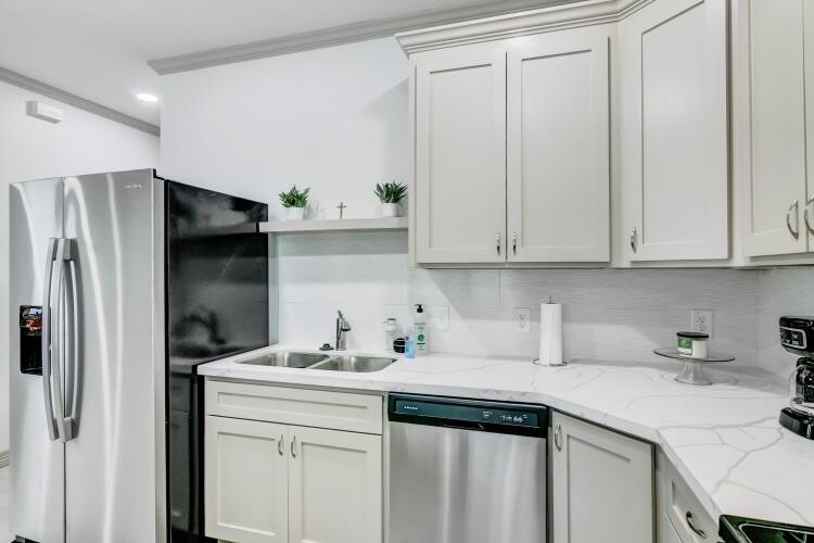 Building Photo - 2923 Pecos St