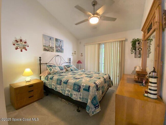 Building Photo - 211 Ocean Park Ln