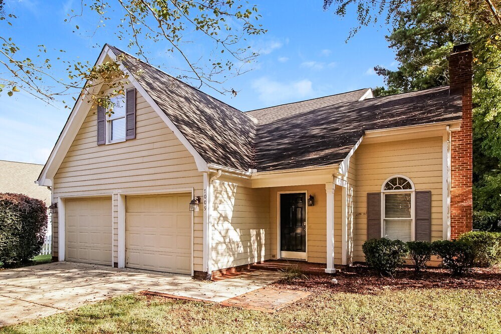 Building Photo - 7009 Rothmore View Ct