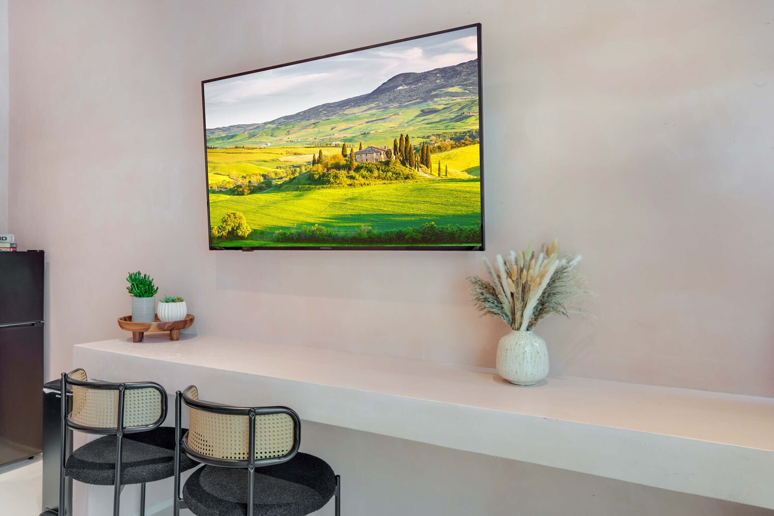 Building Photo - 670 NE 67th St