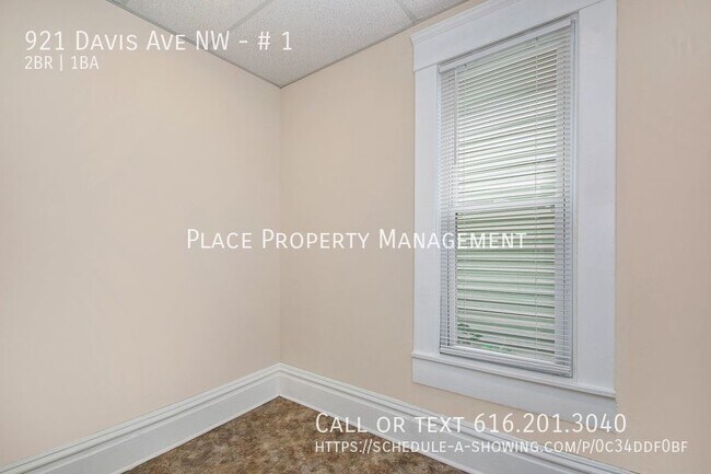 Building Photo - 921 Davis Ave NW