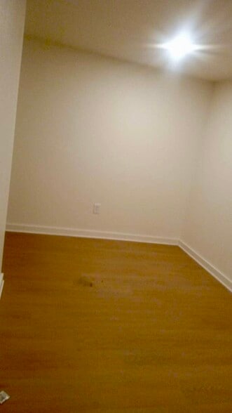 Bedroom - 690 W 8th St