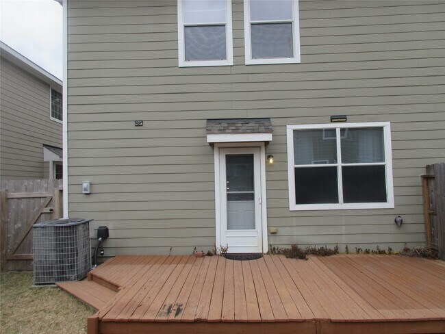 Building Photo - 17522 Bering Bridge Ln