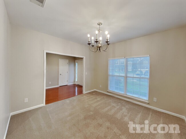 Building Photo - 2013 Fiona Way