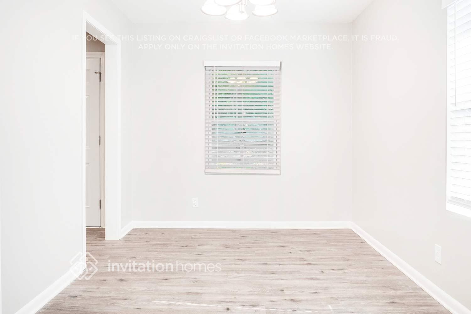 Building Photo - 982 Hutchens Rd SE