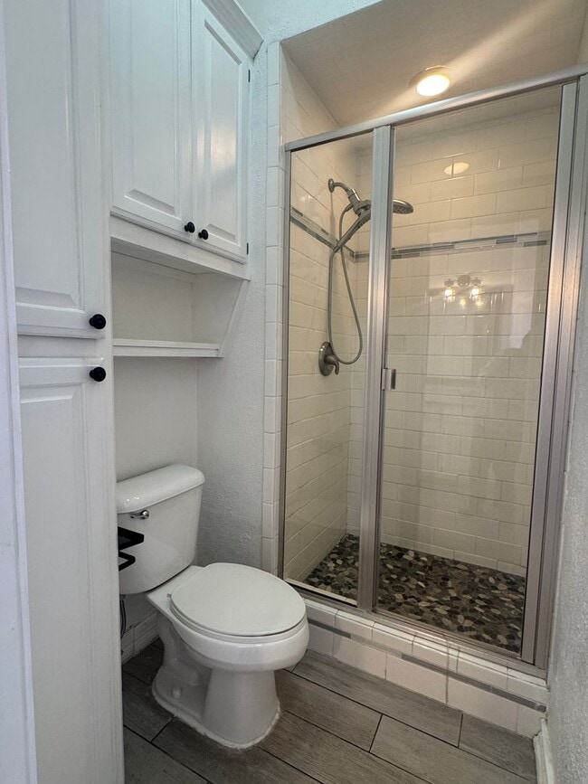 Building Photo - 20 Havenshire Cir