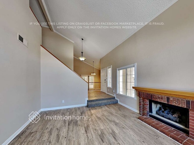 Building Photo - 760 Charwood Cir