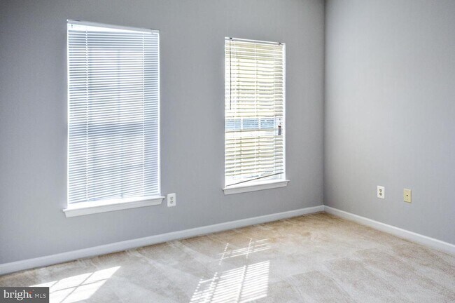 Building Photo - 2007 Connor Ct