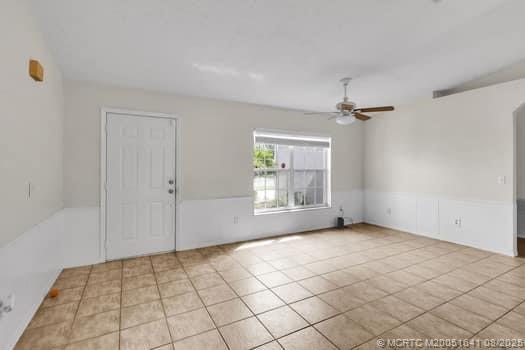 Building Photo - 6250 NW Hacienda Ln
