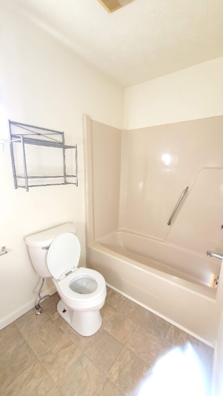 Building Photo - 210 Bolton Cir