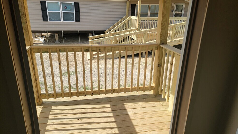 Building Photo - 32730 Carolee Cir