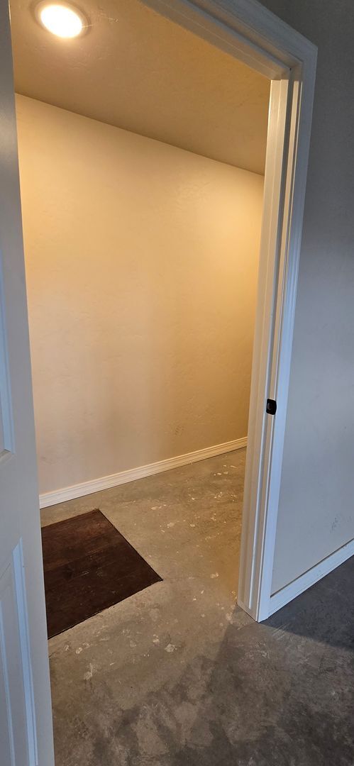 Building Photo - Stunning 3-BR Home with Views, Upgrades, & Oversized Garage!