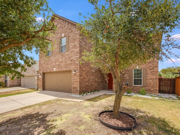Primary Photo - 111 Mancos Dr