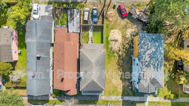 Building Photo - 513 E 33rd St