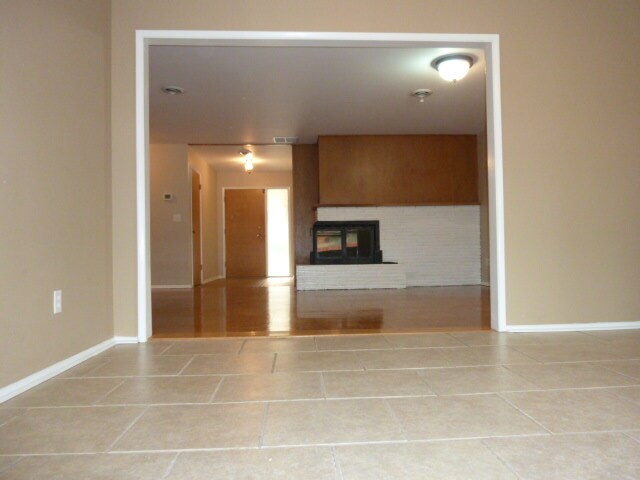 Building Photo - 4047 S Madelia St