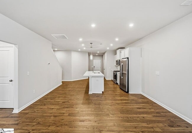 Building Photo - 148 Herrick Pl