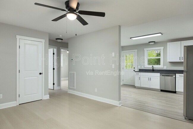 Building Photo - 5403 Kimbro St