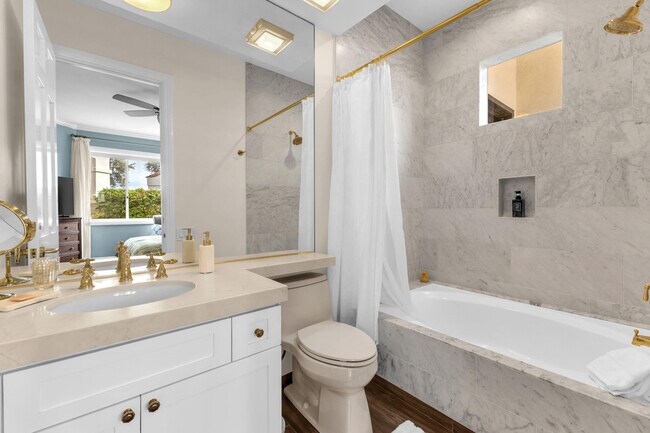 Building Photo - 75273 Spyglass Dr