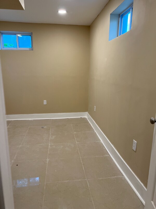 Building Photo - 501 Sulphur Spring Rd