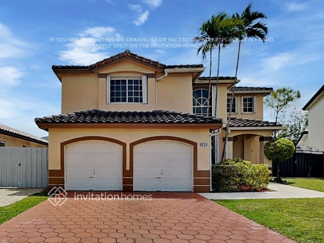 Building Photo - 9229 SW 157th Ct