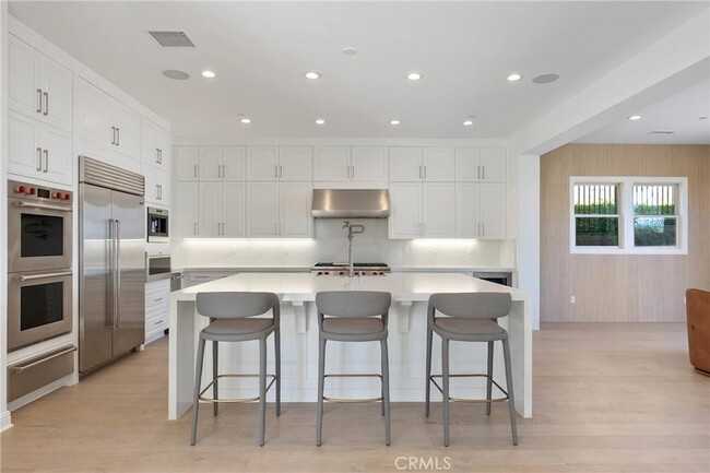 Building Photo - 20448 Liverpool Way