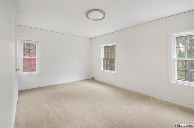 Building Photo - 26085 Humber St