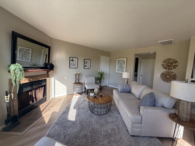 Building Photo - 50% off move in! Light-Filled Modern 3 Bedroom Townhome