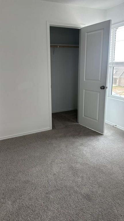 Building Photo - 379 Keefer