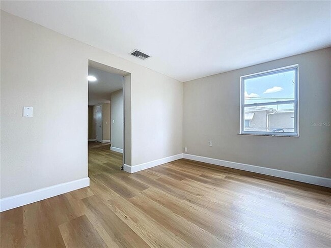 Building Photo - 4326 Westwood Dr