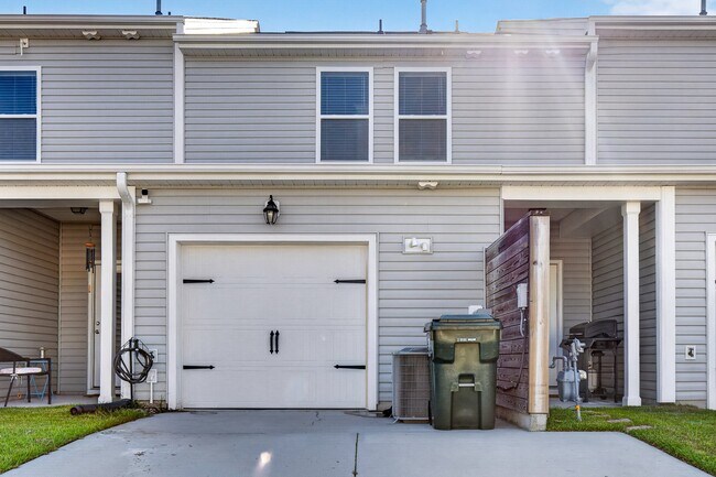 Building Photo - 274 Godwit Dr