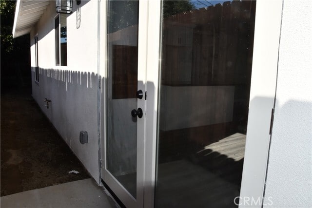 Building Photo - 917 W Flora St